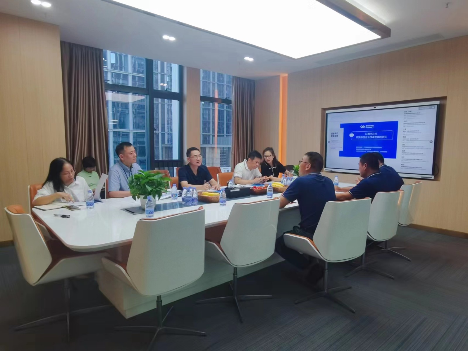 普菲特信息|寶安區(qū)新安街道白書記一行蒞臨普菲特調(diào)研指導(dǎo)